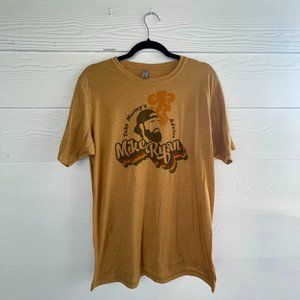 Mike Ryan Red Eye Flight Graphic T-Shirt Size Large